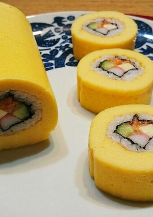 【巻き寿司】伊達巻＊節分、雛祭り にも-レシピのメイン写真