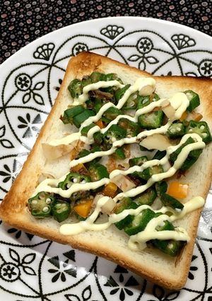 和え物で、リメイクトースト　-レシピのメイン写真