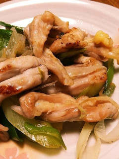 簡単!ヘルシー!せせりとネギの素焼き-レシピのメイン写真