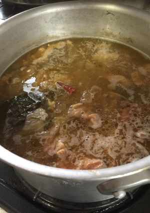 牛スジとホルモンの煮込み-レシピのメイン写真