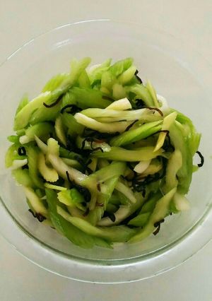 ナムル風セロリの漬け物-レシピのメイン写真