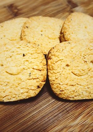 低糖質★卵・小麦不使用チーズ胡椒クッキー-レシピのメイン写真