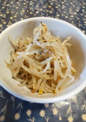 鶏ガラスープの素で簡単🌟もやしナムル-レシピのメイン写真