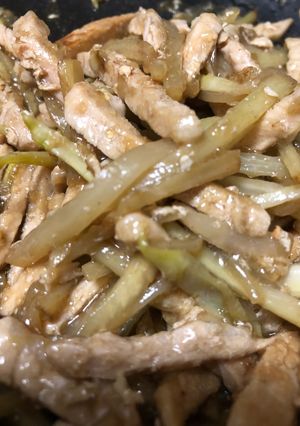 簡単 ウドと豚肉のあん炒め-レシピのメイン写真