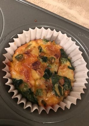 簡単カップキッシュ-レシピのメイン写真