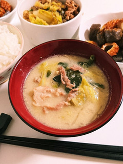 豚肉白菜のごま味噌春雨スープ-レシピのメイン写真