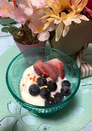 ブルーベリーと苺のヨーグルト-レシピのメイン写真
