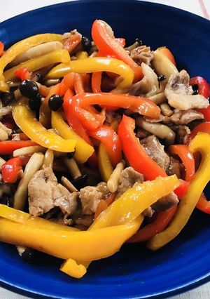 パプリカと豚肉の中華炒め-レシピのメイン写真