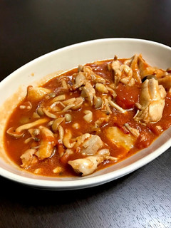 鶏ももとしめじのトマト煮込み-レシピのメイン写真