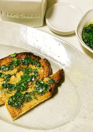 パクチー（コリアンダー）トースト-レシピのメイン写真