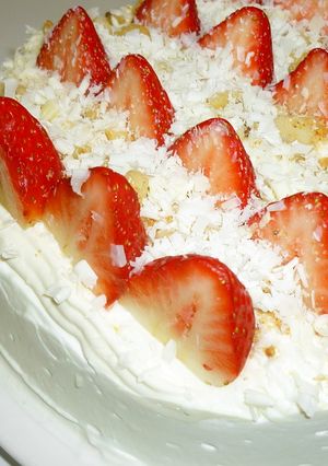 いちごのバレンタインケーキ-レシピのメイン写真
