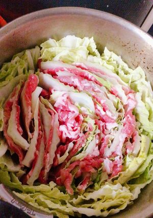 豚肉と白菜のミルヒィーユ鍋-レシピのメイン写真