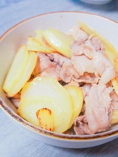 じゃがいもと豚肉のガーリック炒め-レシピのメイン写真