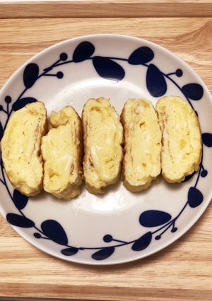 中からチーズがとろ～りだし巻き玉子♪-レシピのメイン写真