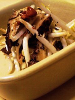 ♪もやしと焼きしいたけの黒ごま梅肉和え♪-レシピのメイン写真