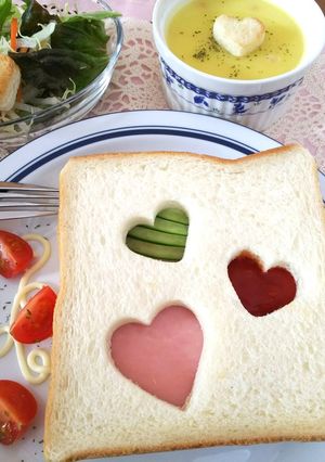 朝食バレンタイン♡ハートのサンドイッチ-レシピのメイン写真