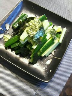 簡単おつまみ♪きゅうりのゴマ油がけ-レシピのメイン写真