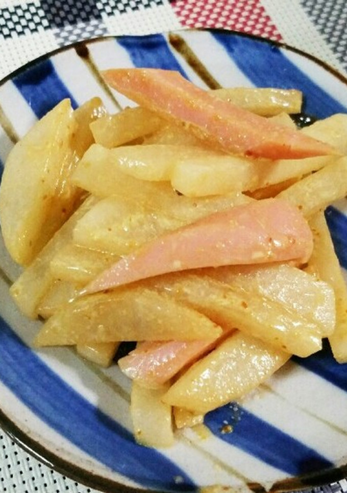 大根と魚肉ソーセージのオイマヨ炒め-レシピのメイン写真