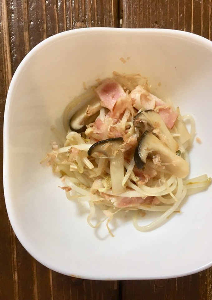 キノコともやしとベーコン炒め-レシピのメイン写真