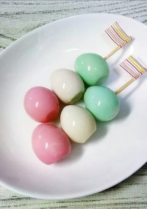 お花見に♡うずらの三色だんご-レシピのメイン写真