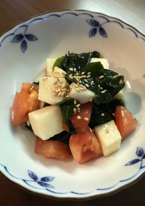 トマト入り長芋とわかめの和えもの-レシピのメイン写真