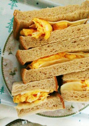 卵とチｰズが絶妙定番サンドイッチ-レシピのメイン写真
