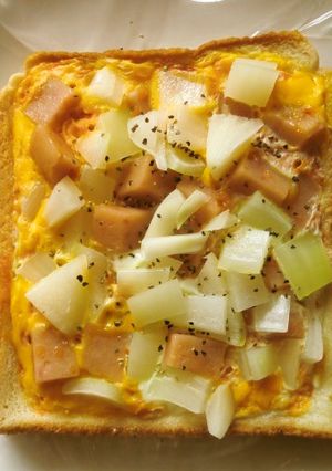 レンジで３分♪オニオンバーガーパン-レシピのメイン写真