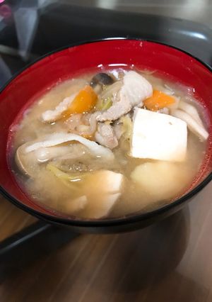 具沢山!キャベツ入りの豚汁☆-レシピのメイン写真