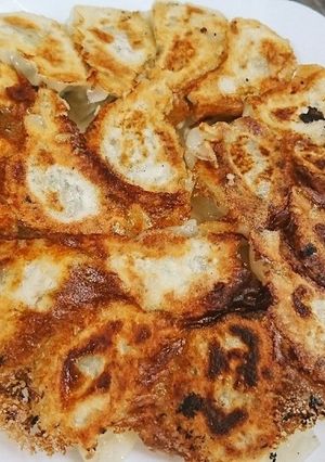 ママ餃子！野菜たっぷり焼き餃子-レシピのメイン写真