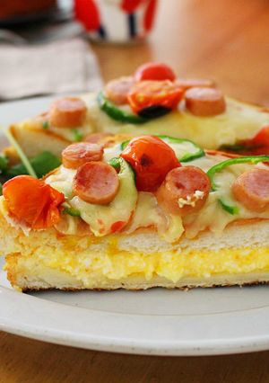 カフェ風　卵たっぷり厚焼きピザトースト-レシピのメイン写真