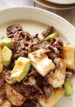揚げ豆腐とアボカドの甘辛炒め-レシピのメイン写真