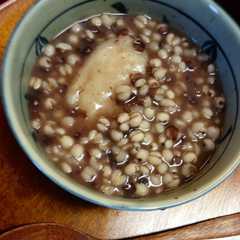 A picture of はと麦のおぜんざい.