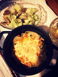 水餃子と卵とチーズの辛ラーメン-レシピのメイン写真