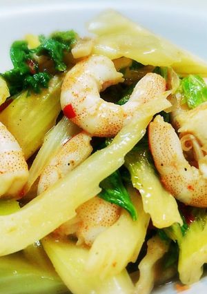 【セロリとむきエビのスイチリマヨ炒め】-レシピのメイン写真