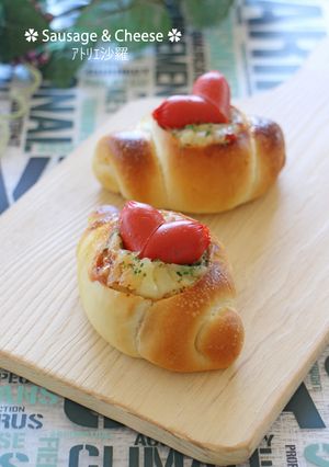 ハート♥ソーセージ＆チーズ♥カップパン-レシピのメイン写真