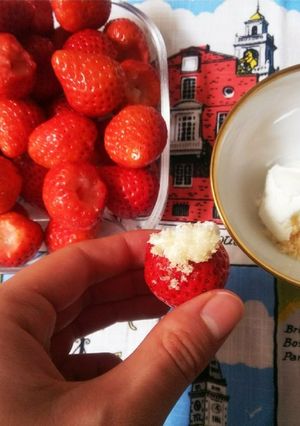 サンドラおばあちゃん流イチゴの食べ方-レシピのメイン写真