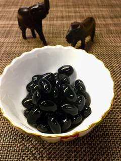 ふっくらツヤツヤ黒豆-レシピのメイン写真