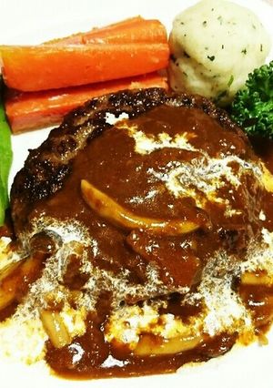 ３種きのこのデミグラスソースハンバーグ-レシピのメイン写真