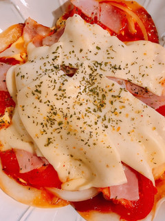 餃子の皮で！簡単ピザ-レシピのメイン写真