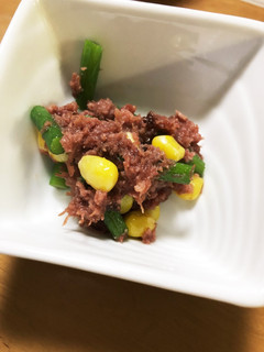 弁当のおかず☆コンビーフとニンニク炒め♡-レシピのメイン写真
