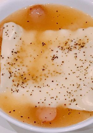 ソーセージとチーズのコンソメスープごはん-レシピのメイン写真