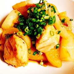 รูปของ 簡単 フライパン de 定番のぶり大根