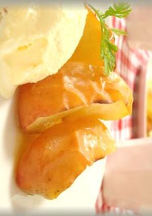 焼きりんごのバニラアイス添え-レシピのメイン写真