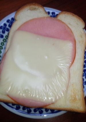 ハムチズパン簡単-レシピのメイン写真