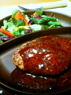ソースでごまかせ!豚だけハンバーグ-レシピのメイン写真