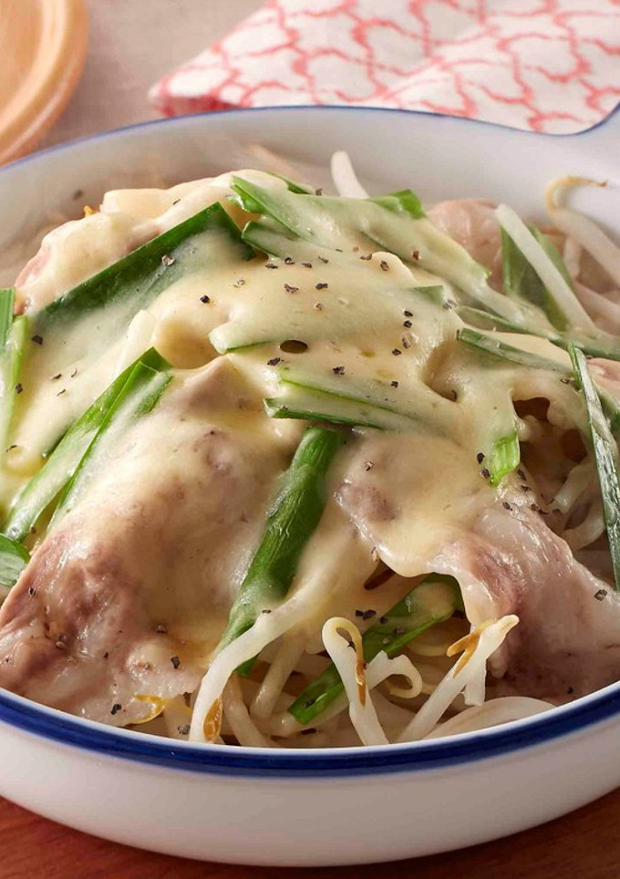 レンジで簡単！豚肉ともやしのチーズ蒸し-レシピのメイン写真