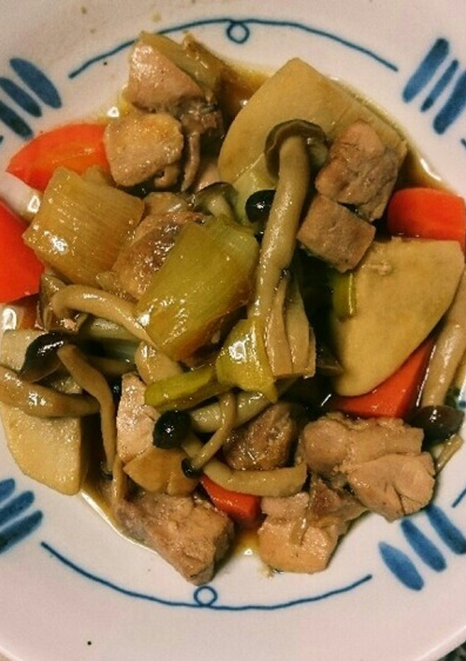 白だしで簡単♪里芋と鶏肉の照り煮☆-レシピのメイン写真