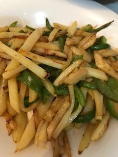 じゃがいもとピーマンのバター炒め-レシピのメイン写真