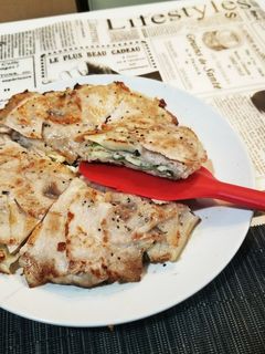 餃子の皮入豚薄切り重ね焼き-レシピのメイン写真