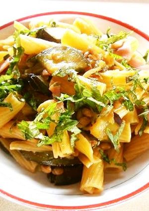 茄子とベーコンの納豆パスタ-レシピのメイン写真